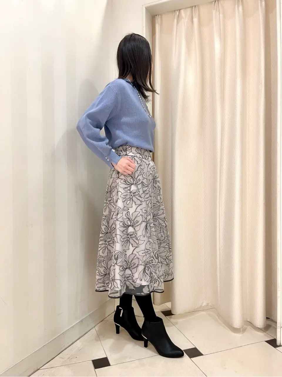 ANY SIS 金井 コーディネート画像