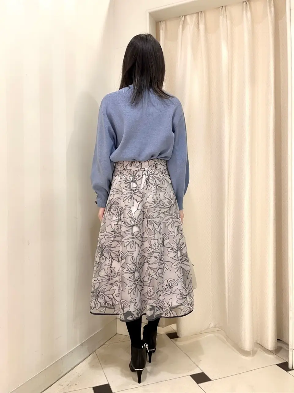 ANY SIS 金井 コーディネート画像