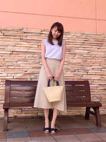 ANY SIS スタッフ コーディネート画像