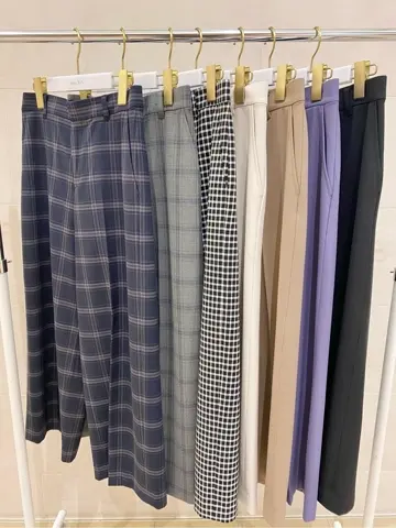 ANY SIS 今仲 コーディネート画像