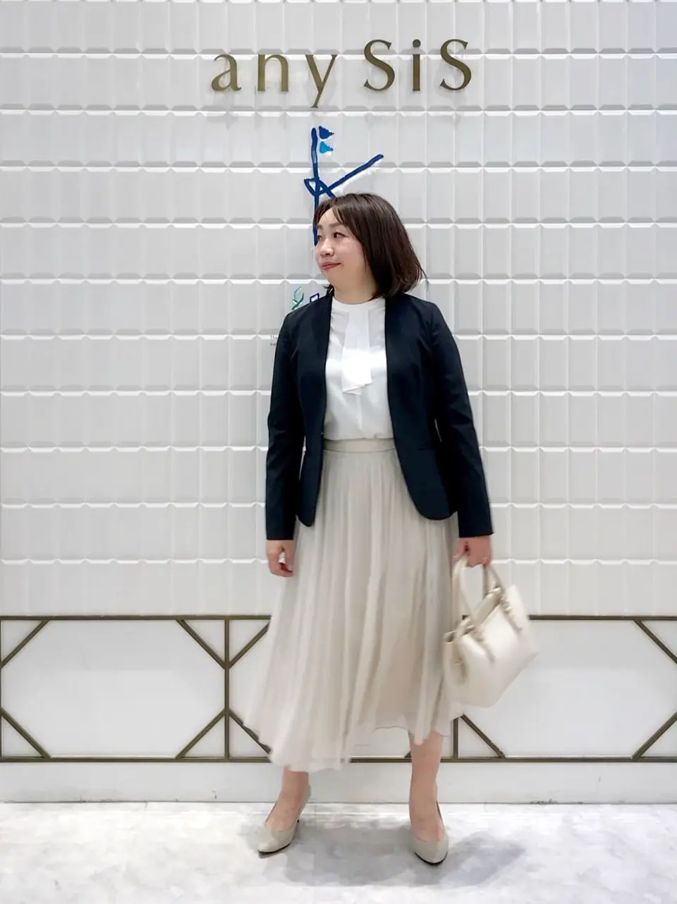 ANY SIS 中山 コーディネート画像