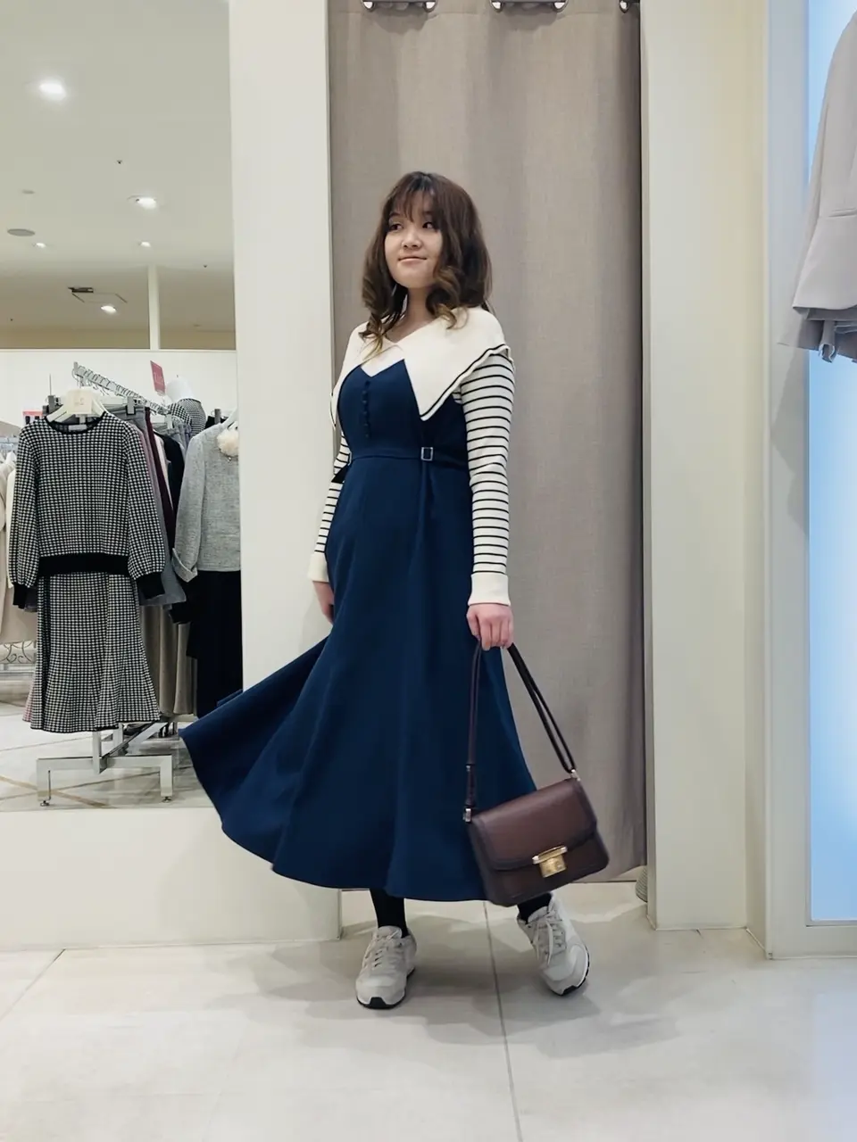  川根　彩 コーディネート画像