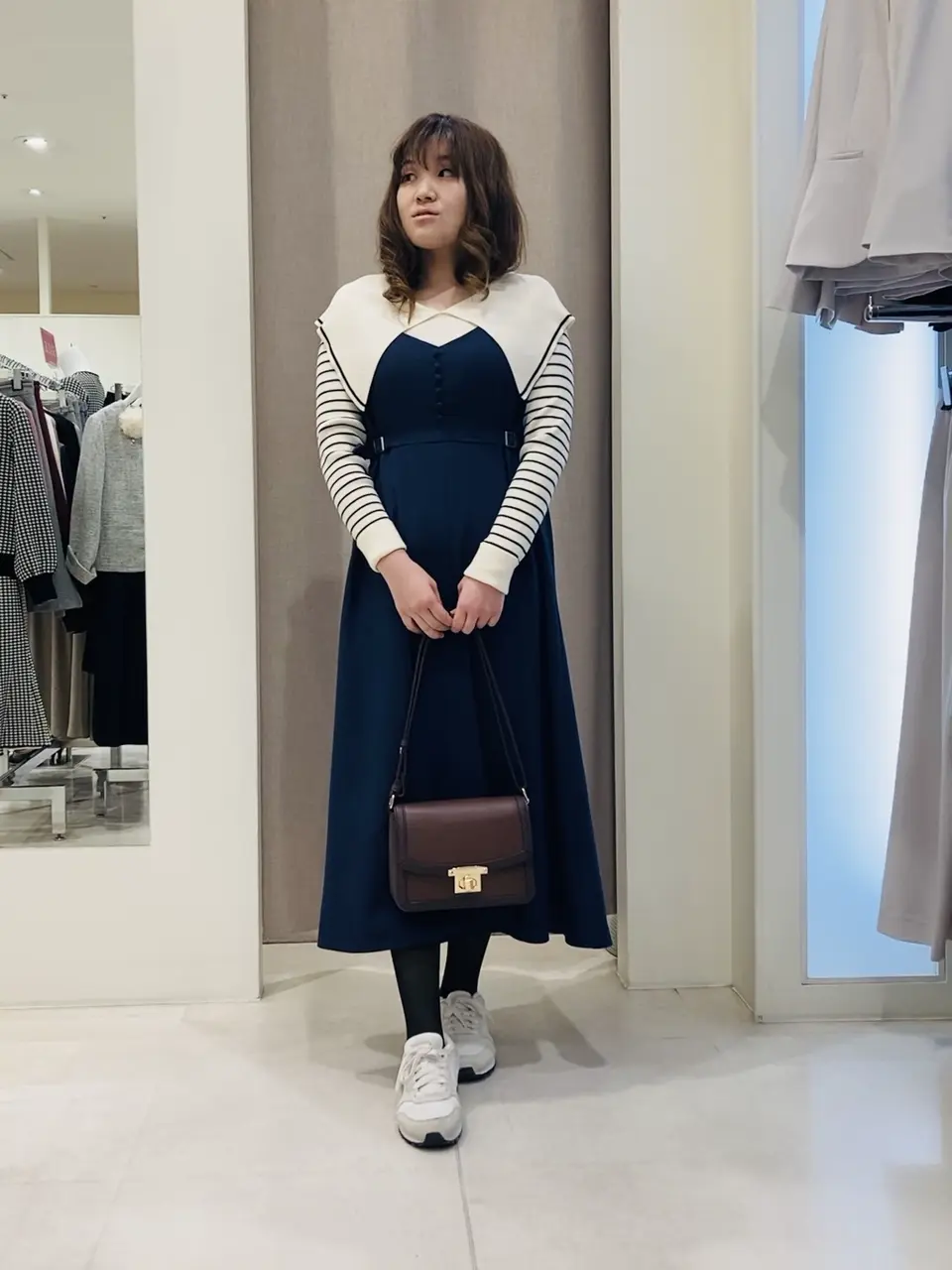 ANY SIS 川根　彩 コーディネート画像