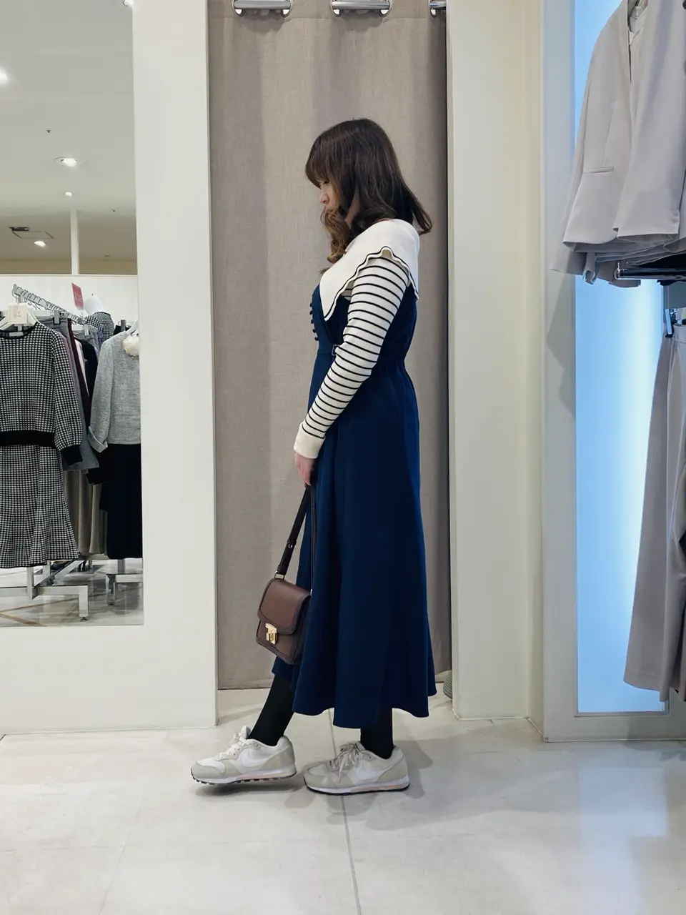 ANY SIS 川根　彩 コーディネート画像