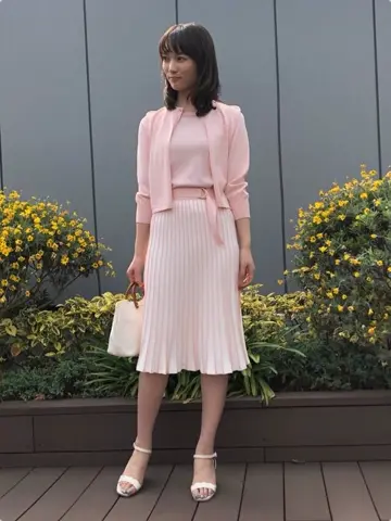 ANY SIS 本社スタッフ コーディネート画像