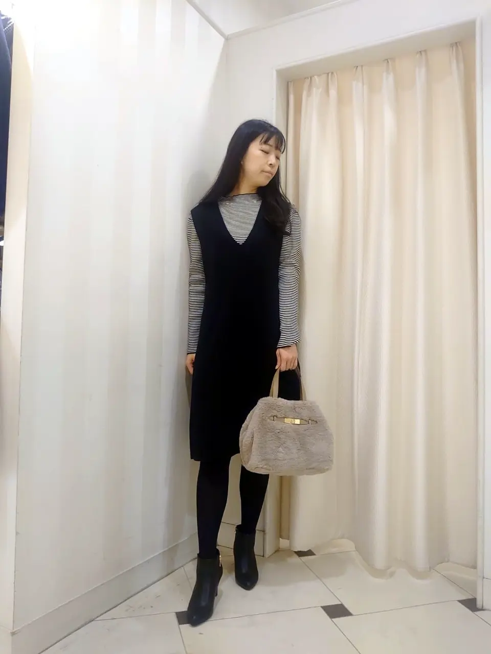 ANY SIS スタッフ コーディネート画像