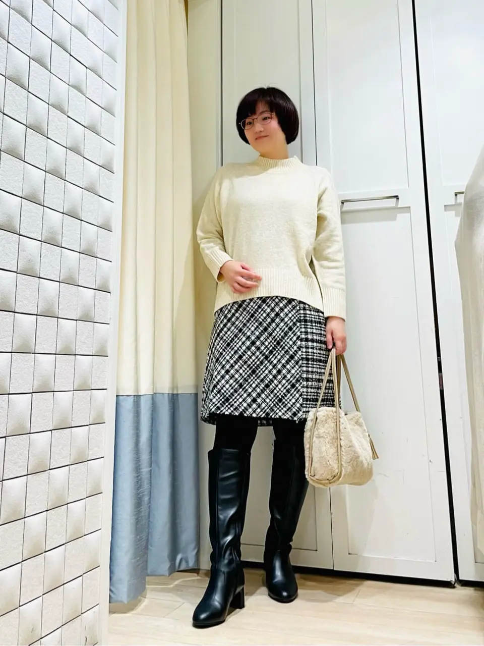 ANY SIS スタッフ コーディネート画像