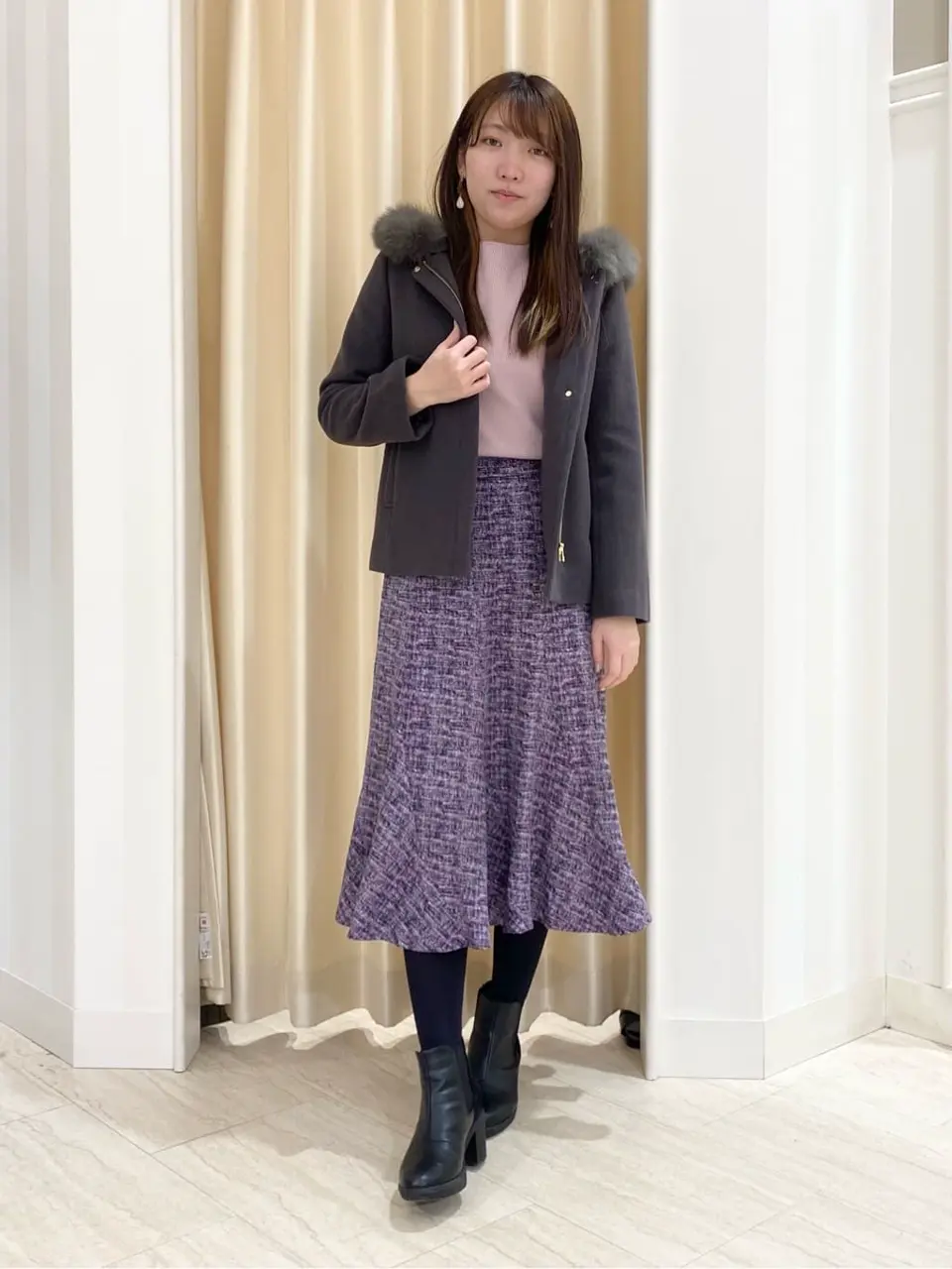 ANY SIS スタッフ コーディネート画像