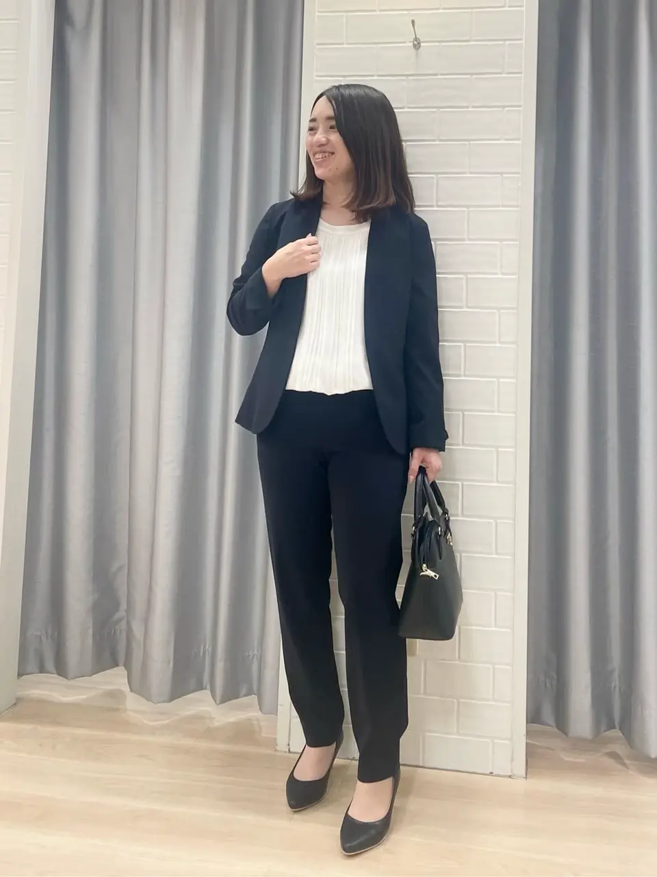 ANY SIS 丸岡 コーディネート画像