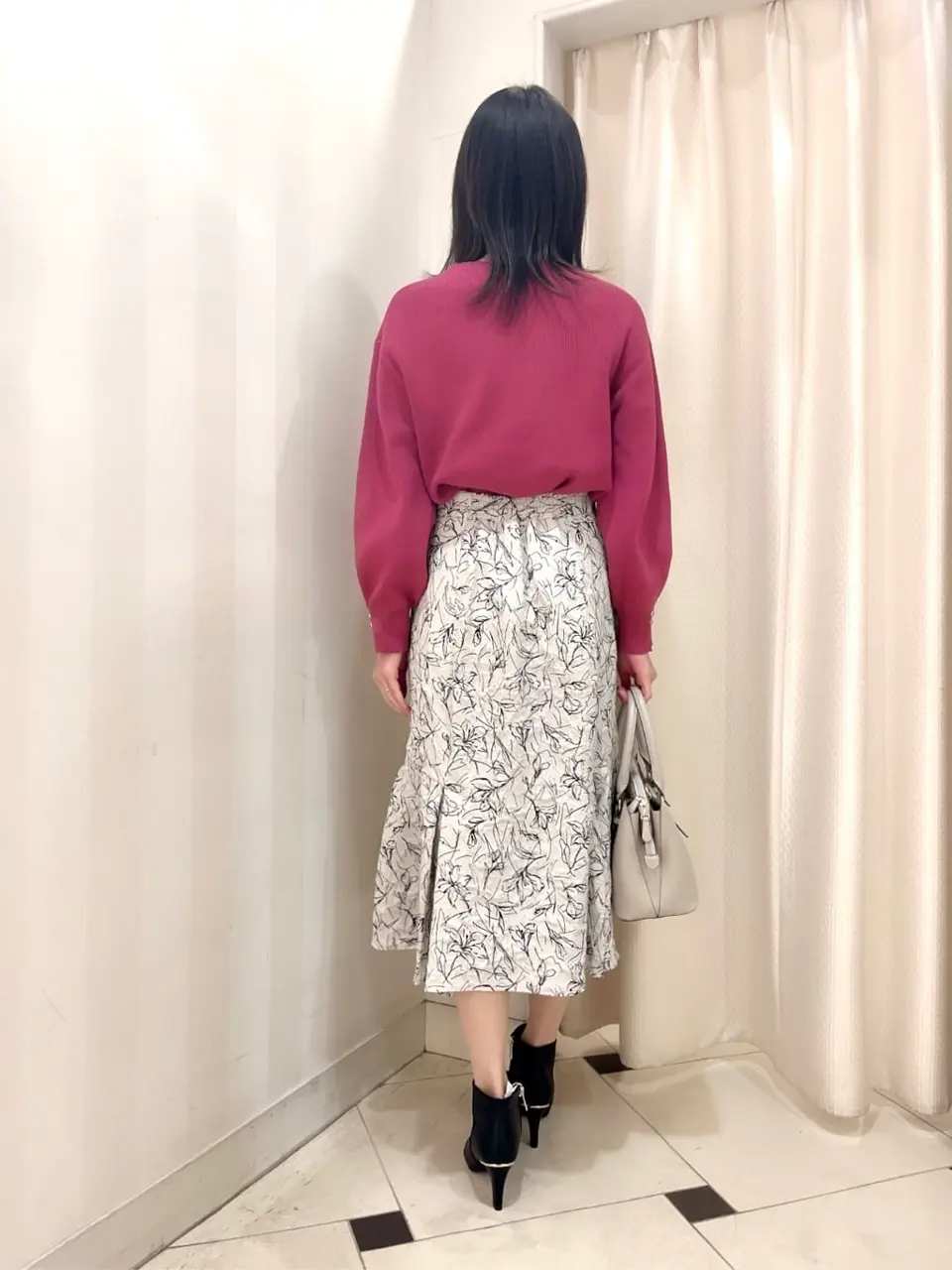 ANY SIS 金井 コーディネート画像