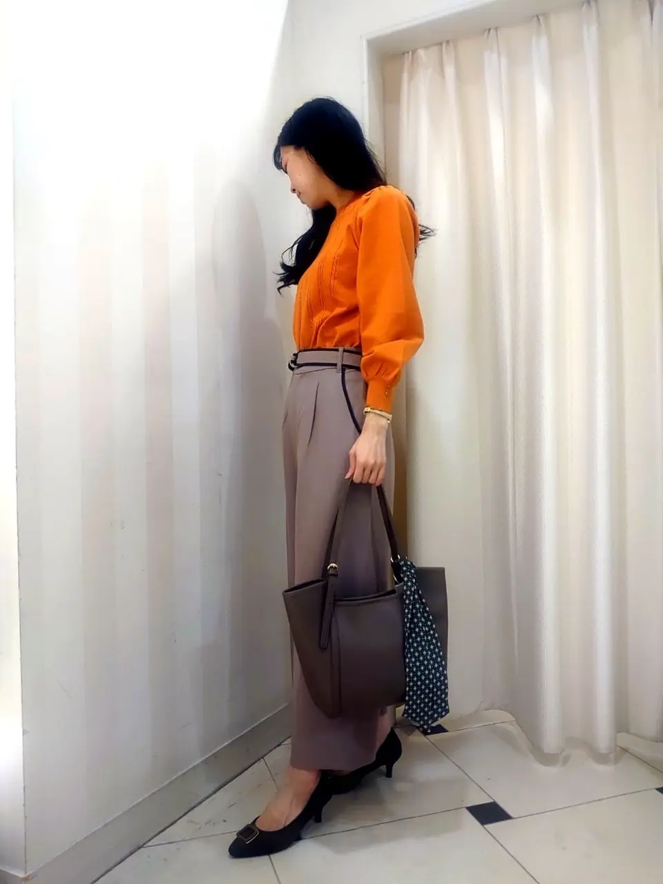 ANY SIS スタッフ コーディネート画像