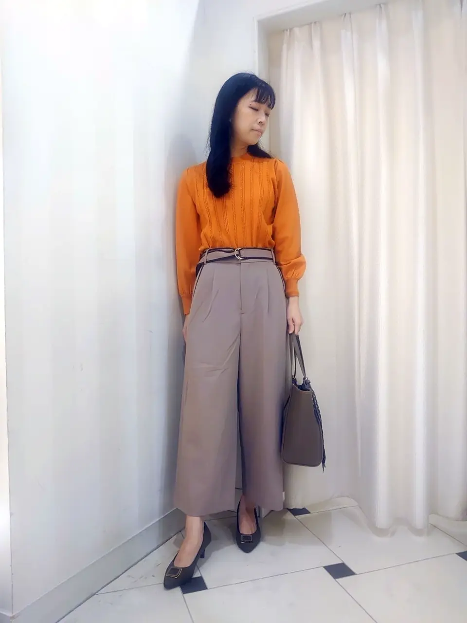 ANY SIS スタッフ コーディネート画像