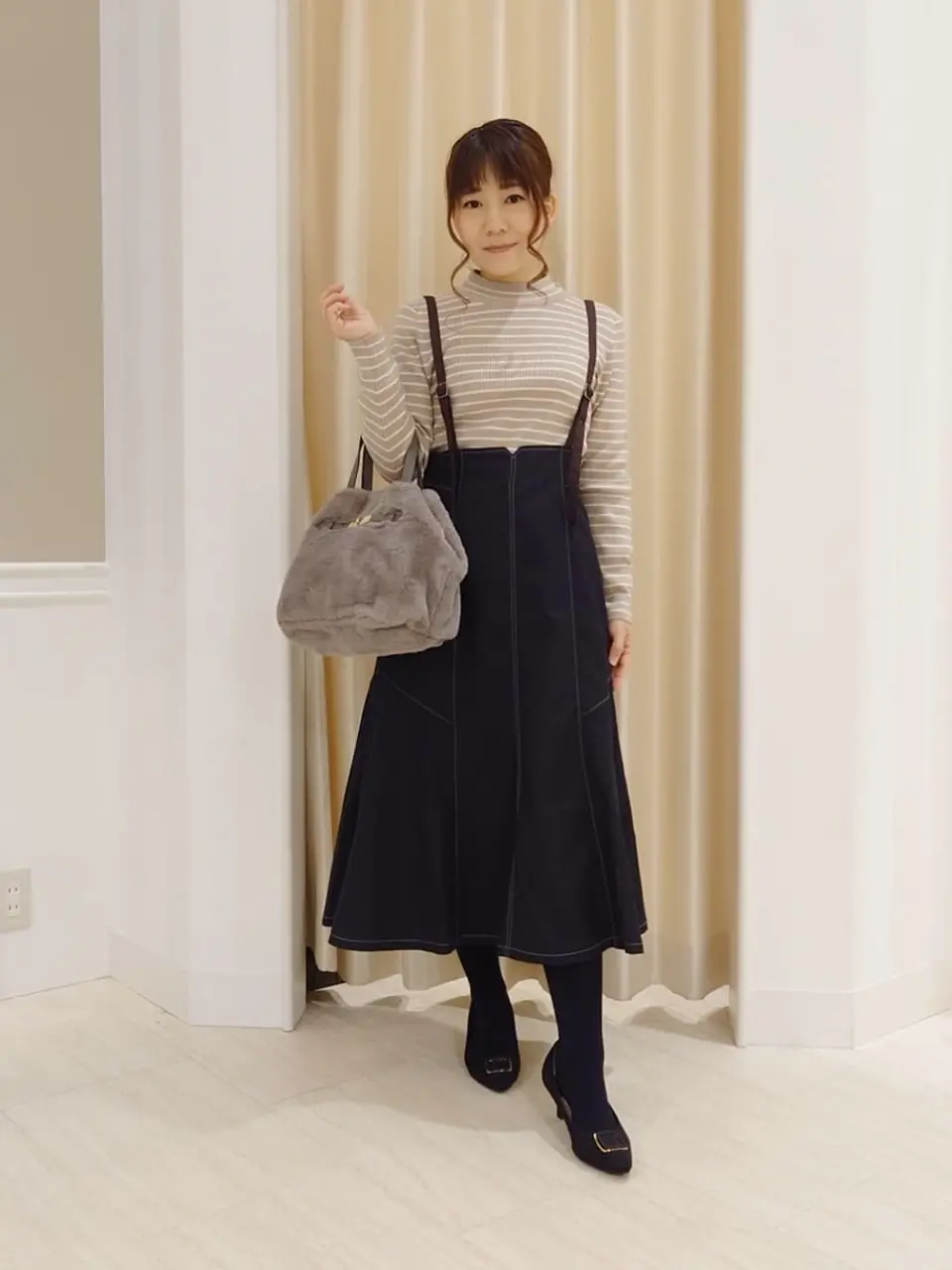 ANY SIS スタッフ コーディネート画像