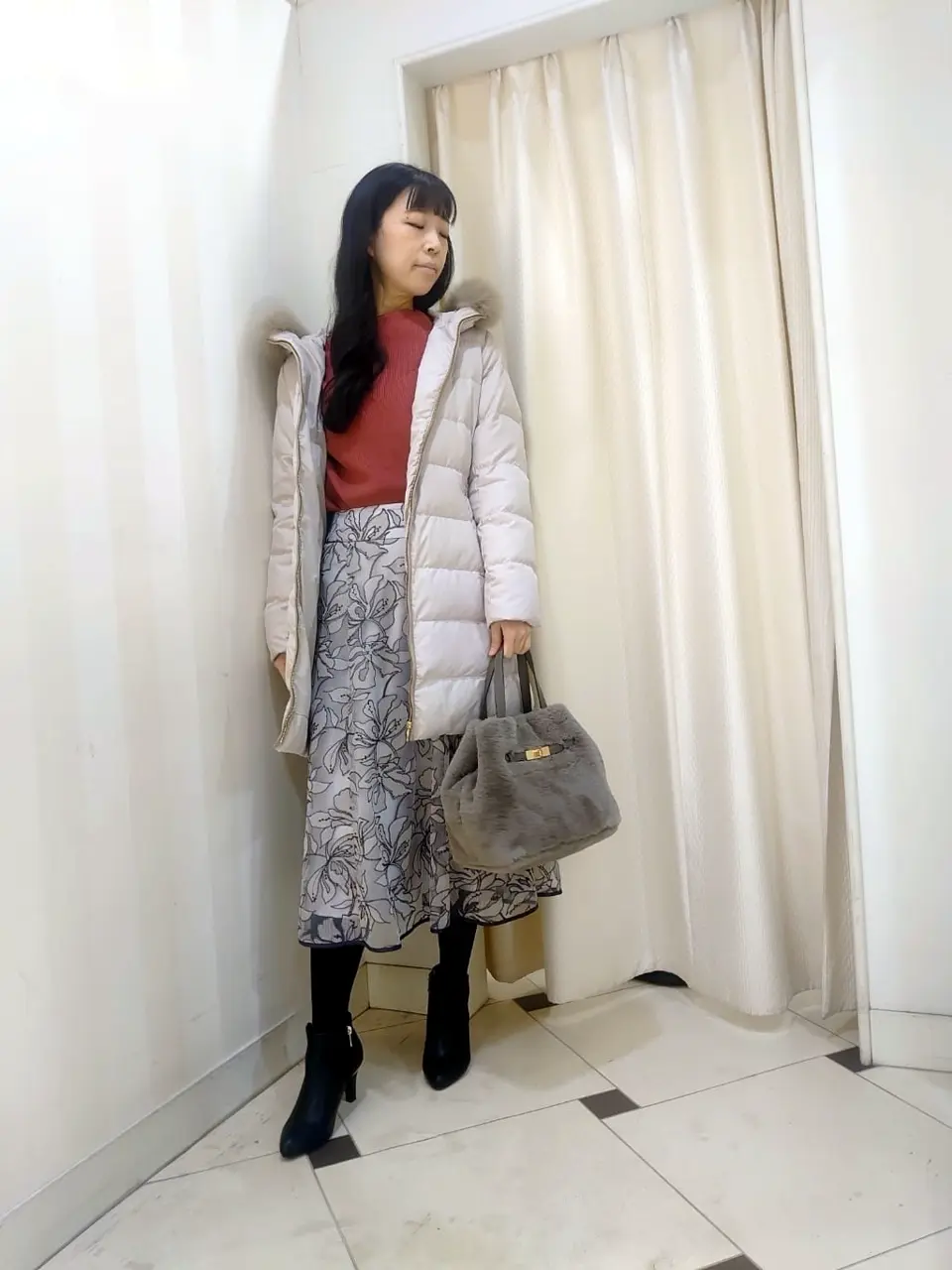 ANY SIS スタッフ コーディネート画像