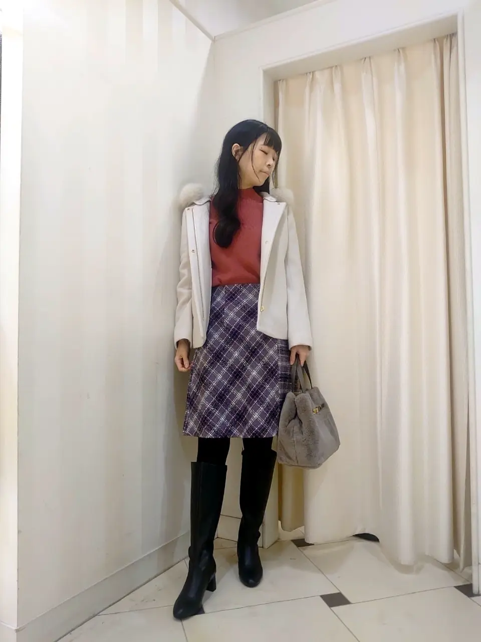 ANY SIS スタッフ コーディネート画像