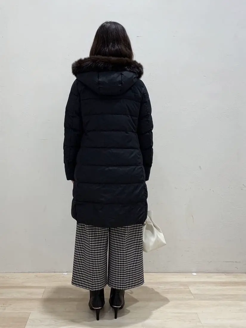 ANY SIS 西出 コーディネート画像