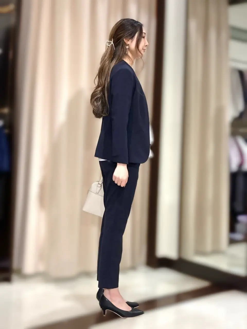 ANY SIS STAFF コーディネート画像