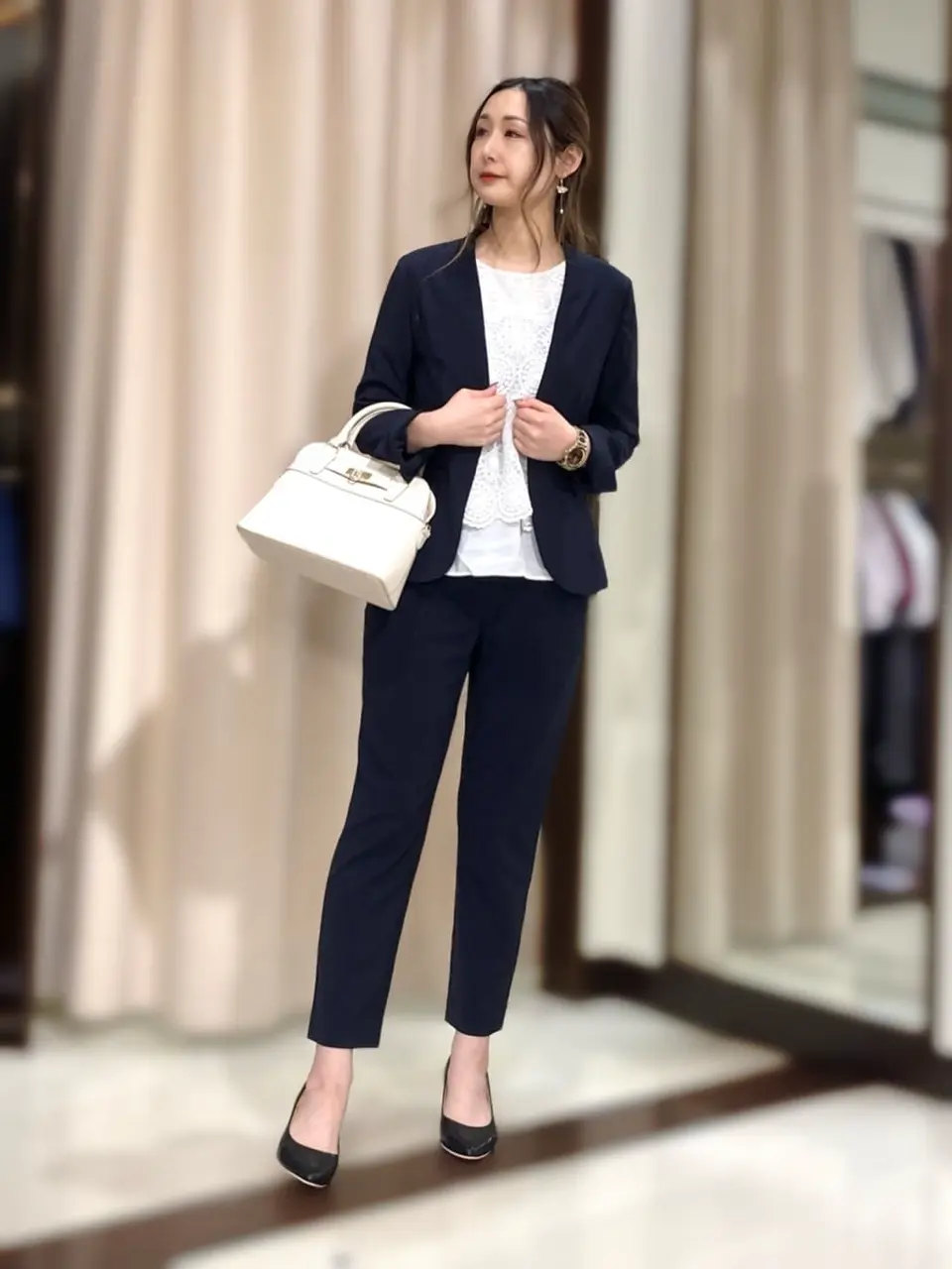 ANY SIS STAFF コーディネート画像