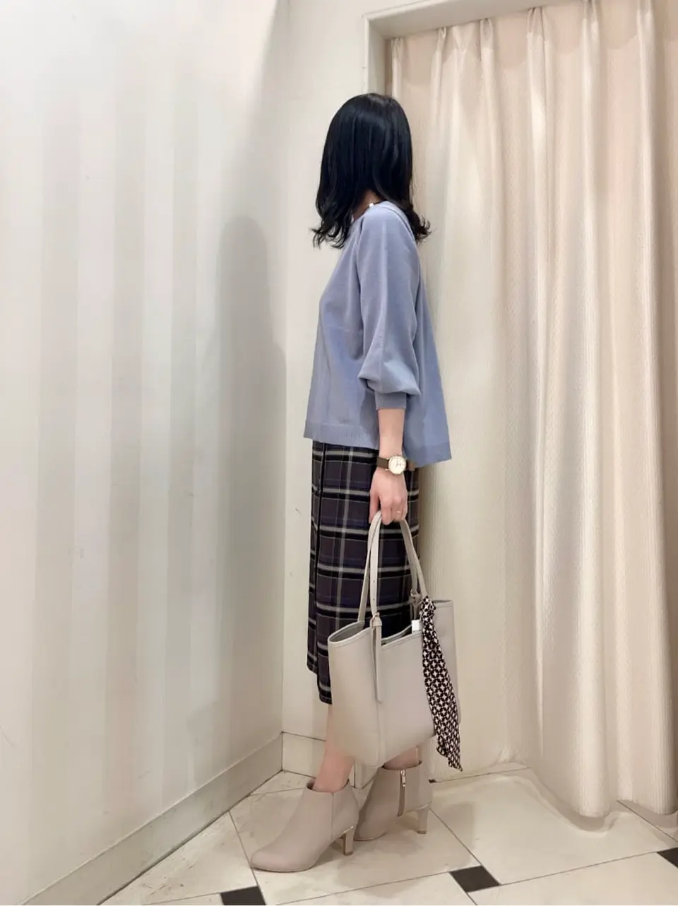 ANY SIS 金井 コーディネート画像