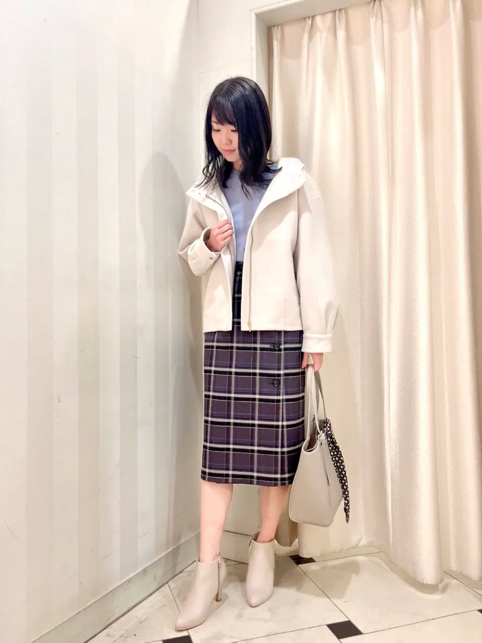 ANY SIS 金井 コーディネート画像