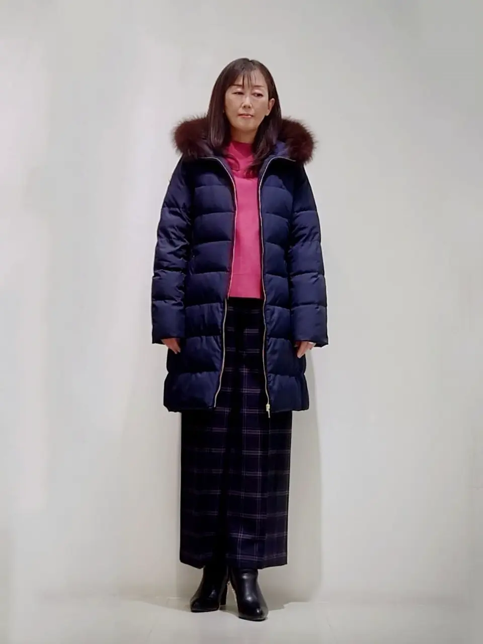 ANY SIS スタッフ コーディネート画像