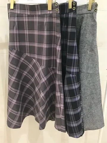 ANY SIS 今仲 コーディネート画像