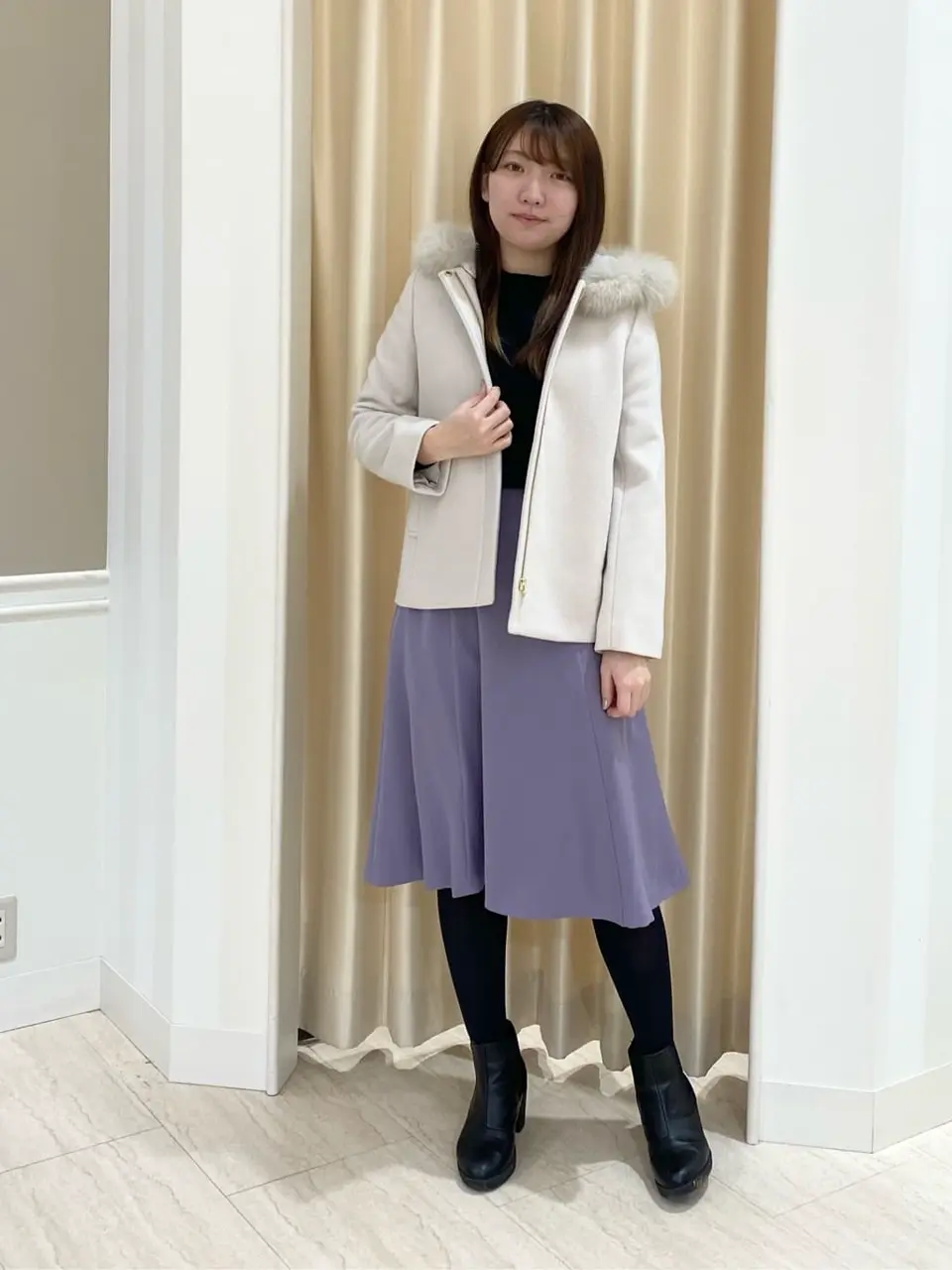 ANY SIS スタッフ コーディネート画像