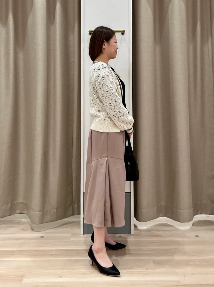 ANY SIS 瀬野 コーディネート画像