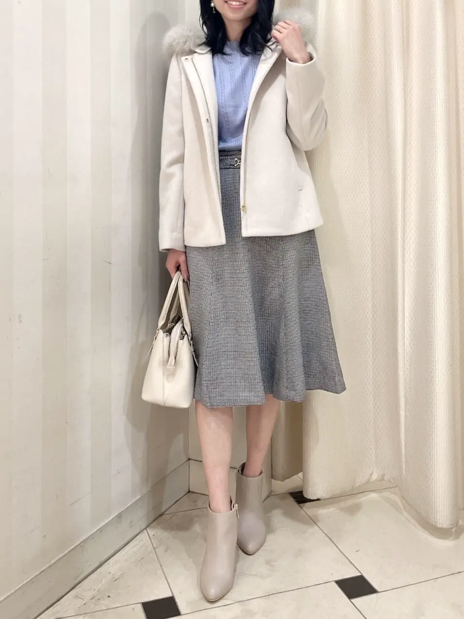 ANY SIS 金井 コーディネート画像