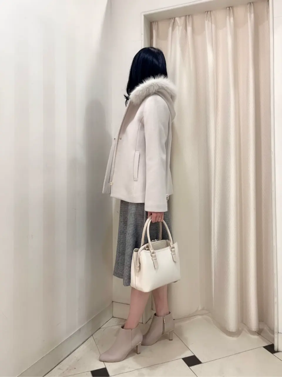 ANY SIS 金井 コーディネート画像