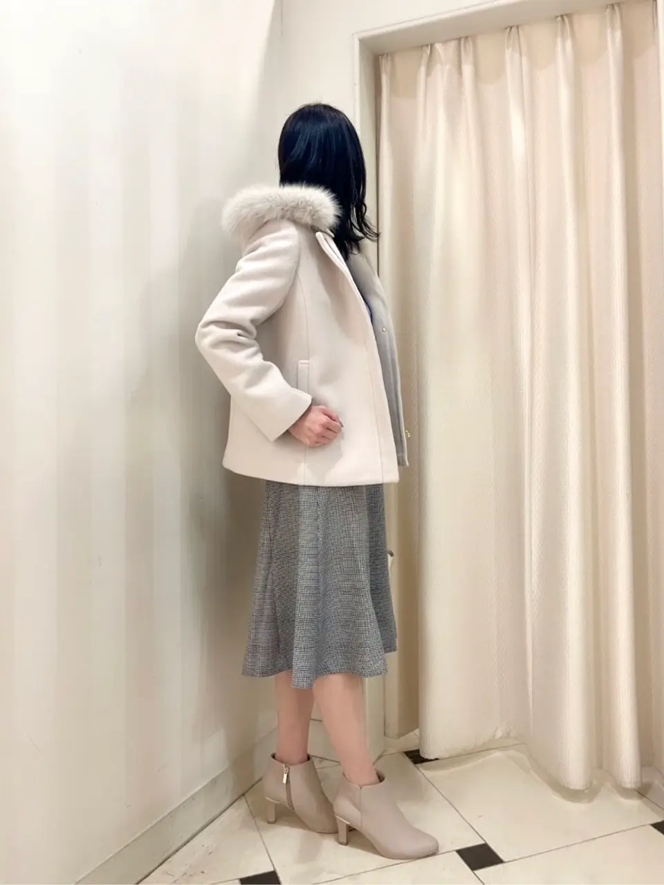 ANY SIS 金井 コーディネート画像