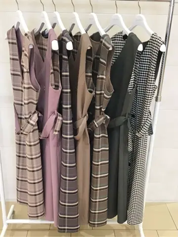 ANY SIS 髙橋 コーディネート画像