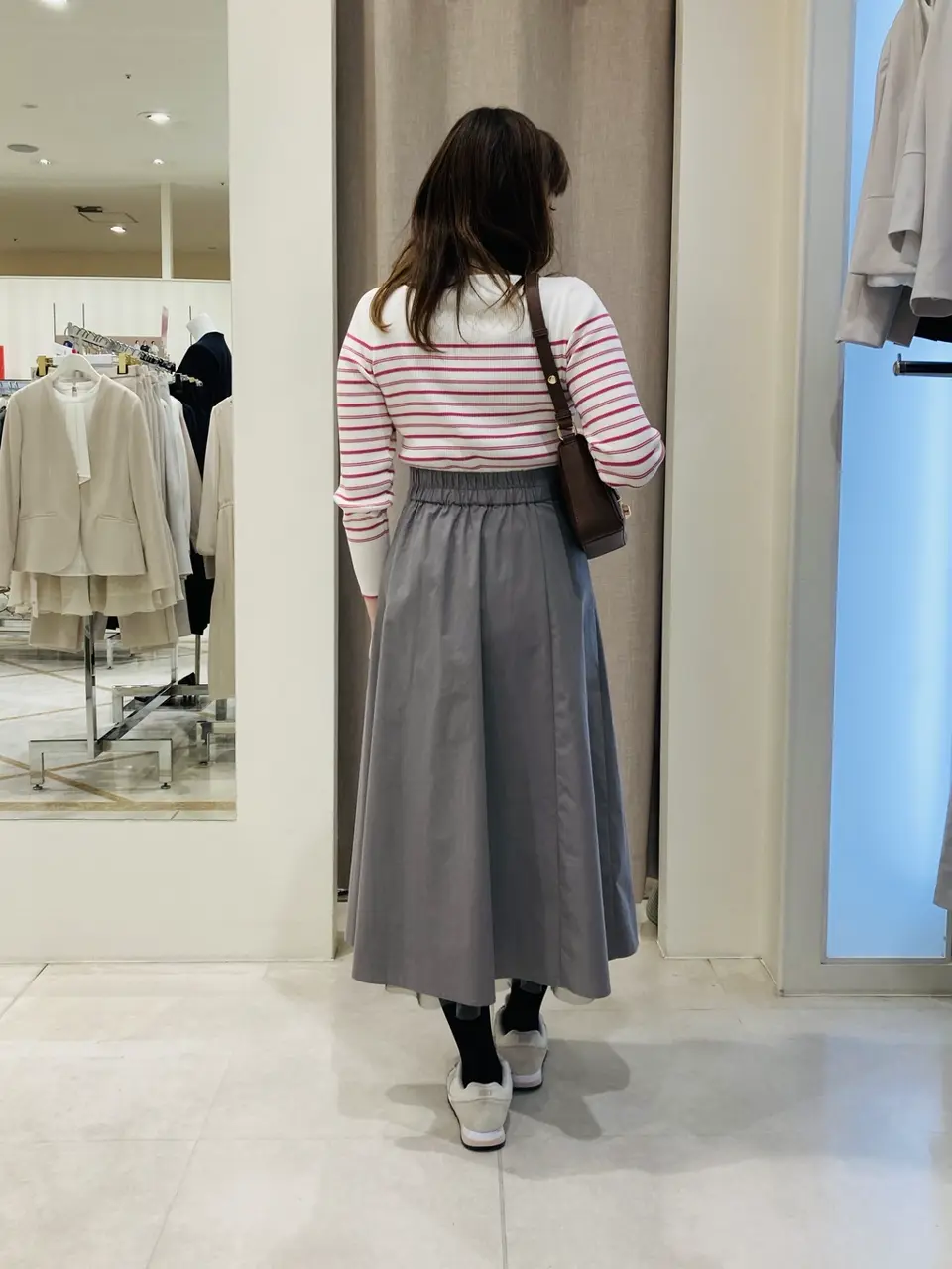 ANY SIS 川根　彩 コーディネート画像