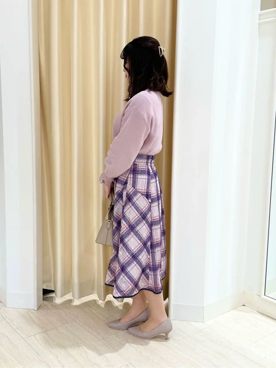 ANY SIS スタッフ コーディネート画像