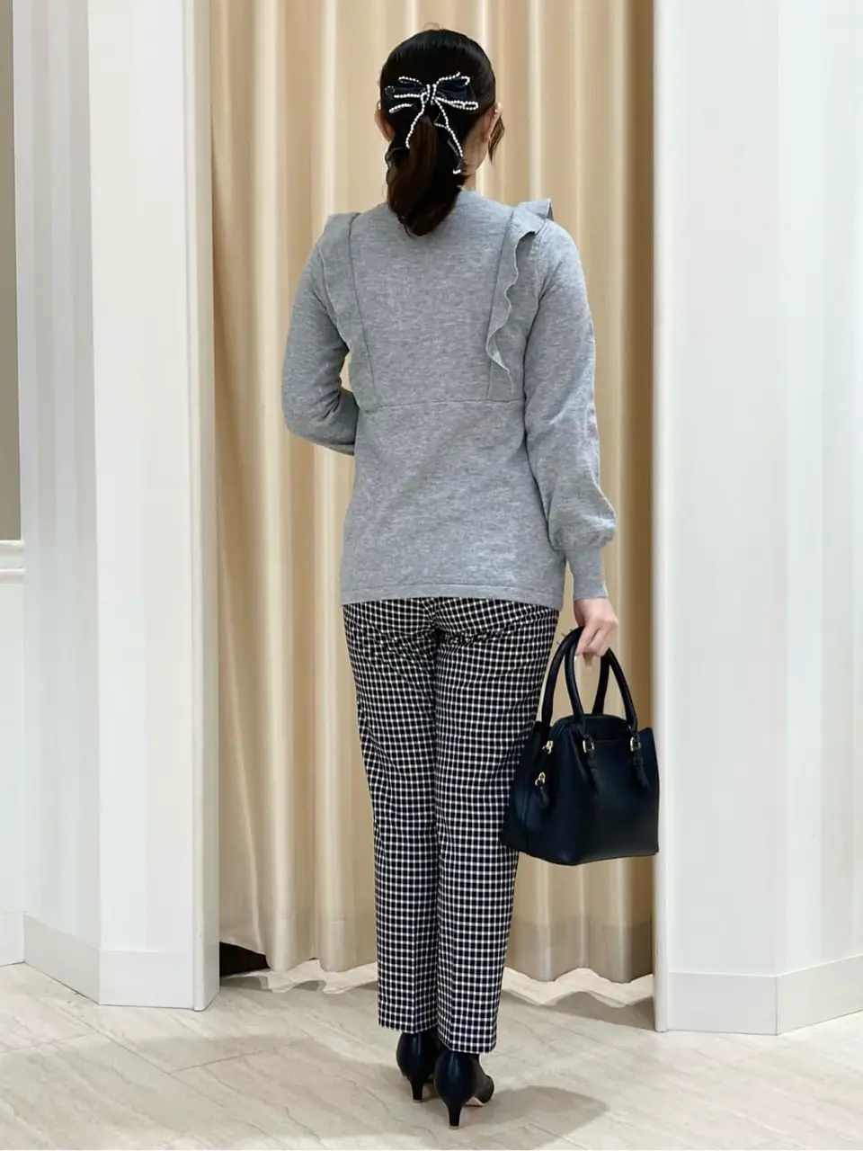 ANY SIS スタッフ コーディネート画像