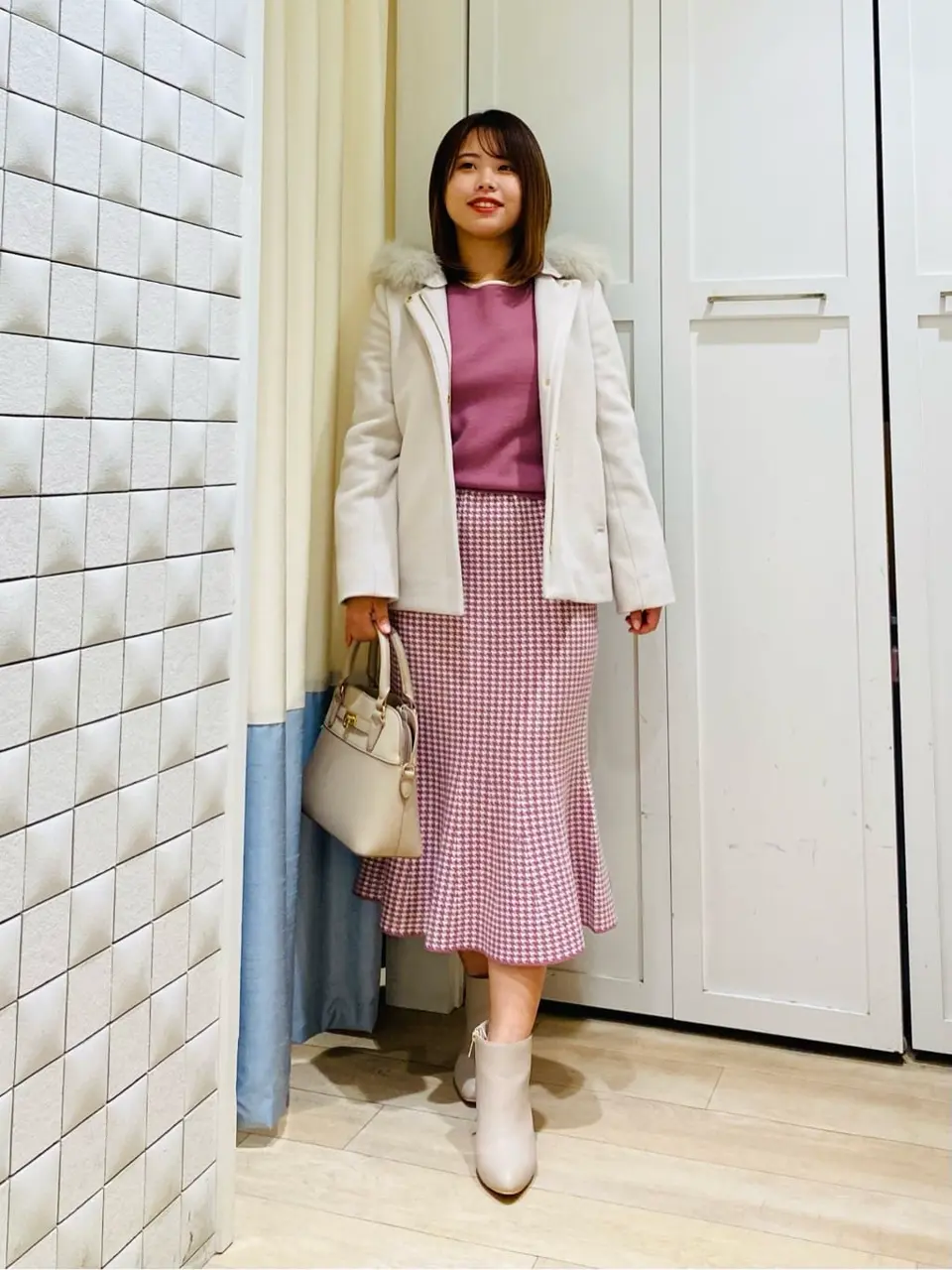 ANY SIS スタッフ コーディネート画像