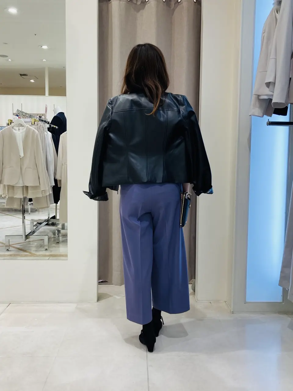 ANY SIS 川根　彩 コーディネート画像