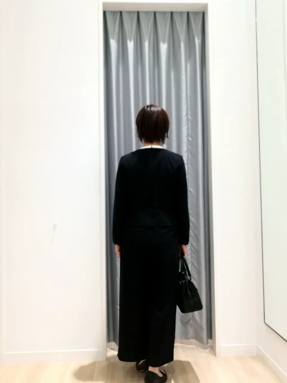 ANY SIS N コーディネート画像