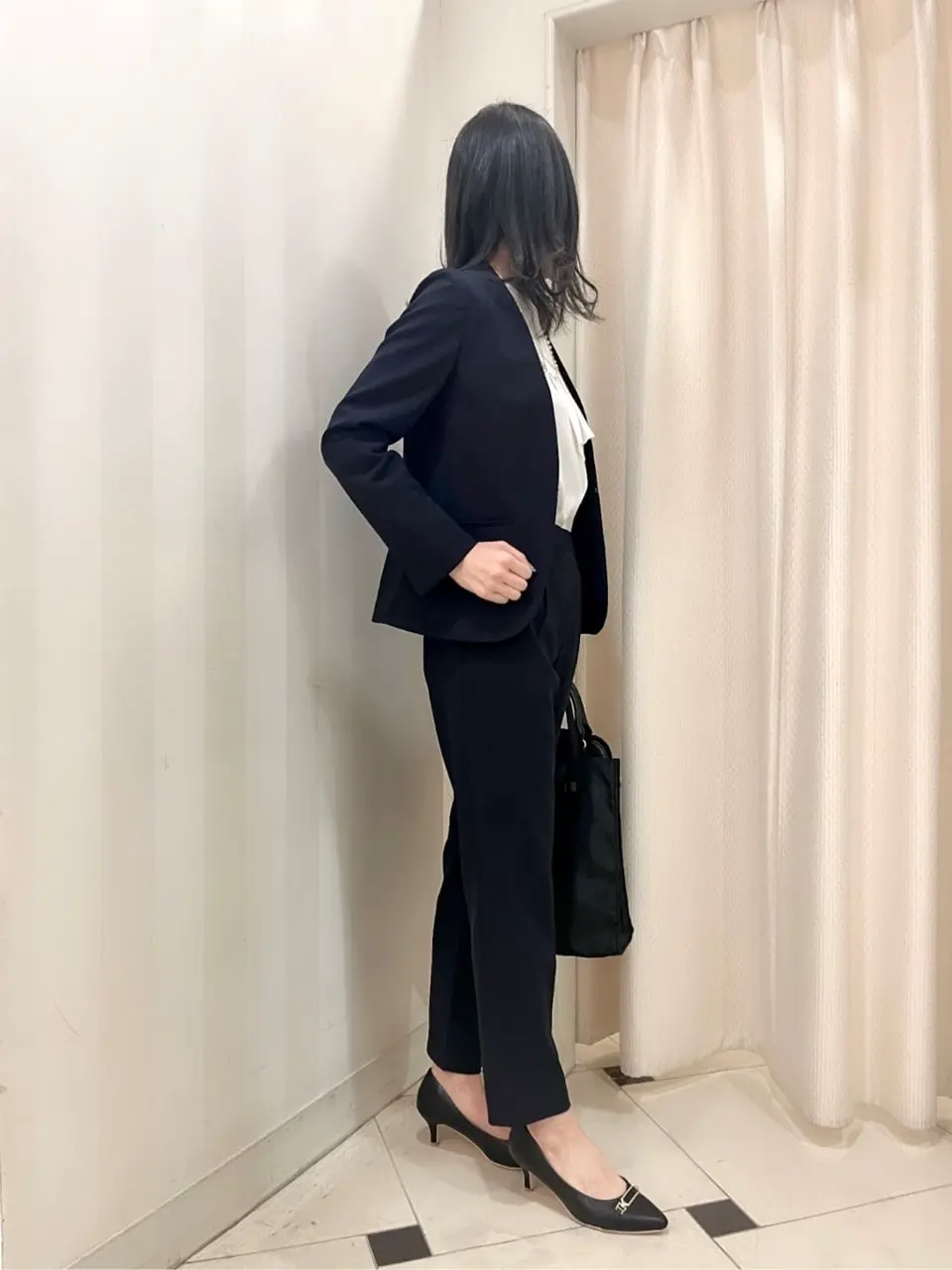 ANY SIS 金井 コーディネート画像