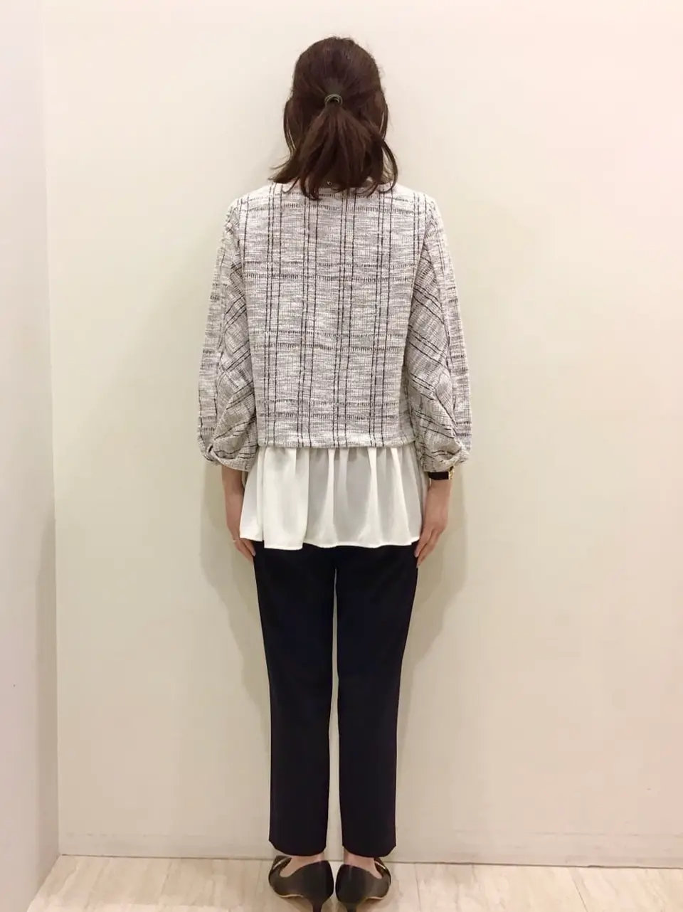 ANY SIS スタッフ コーディネート画像