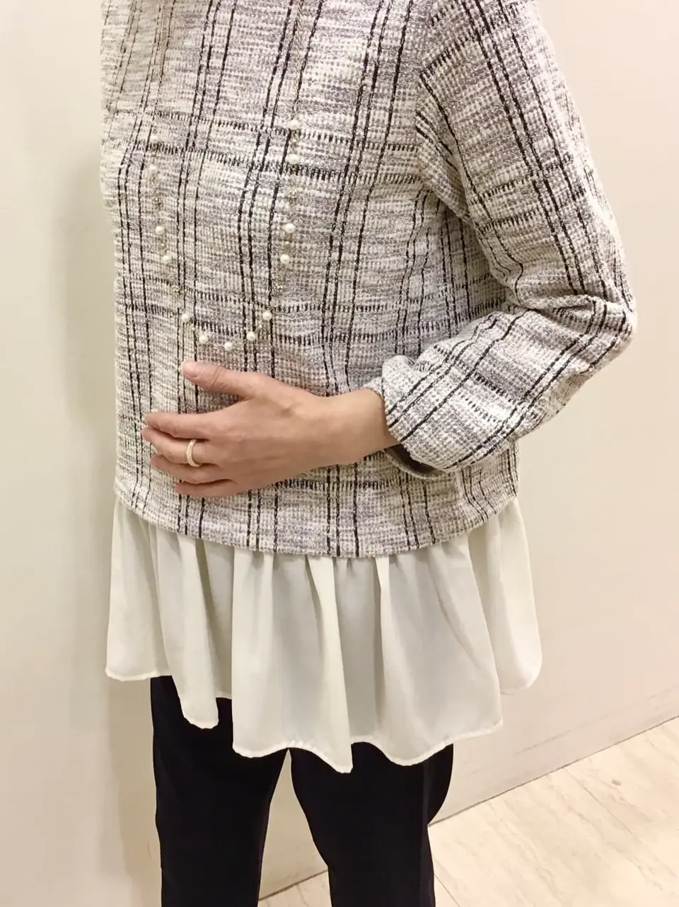 ANY SIS スタッフ コーディネート画像