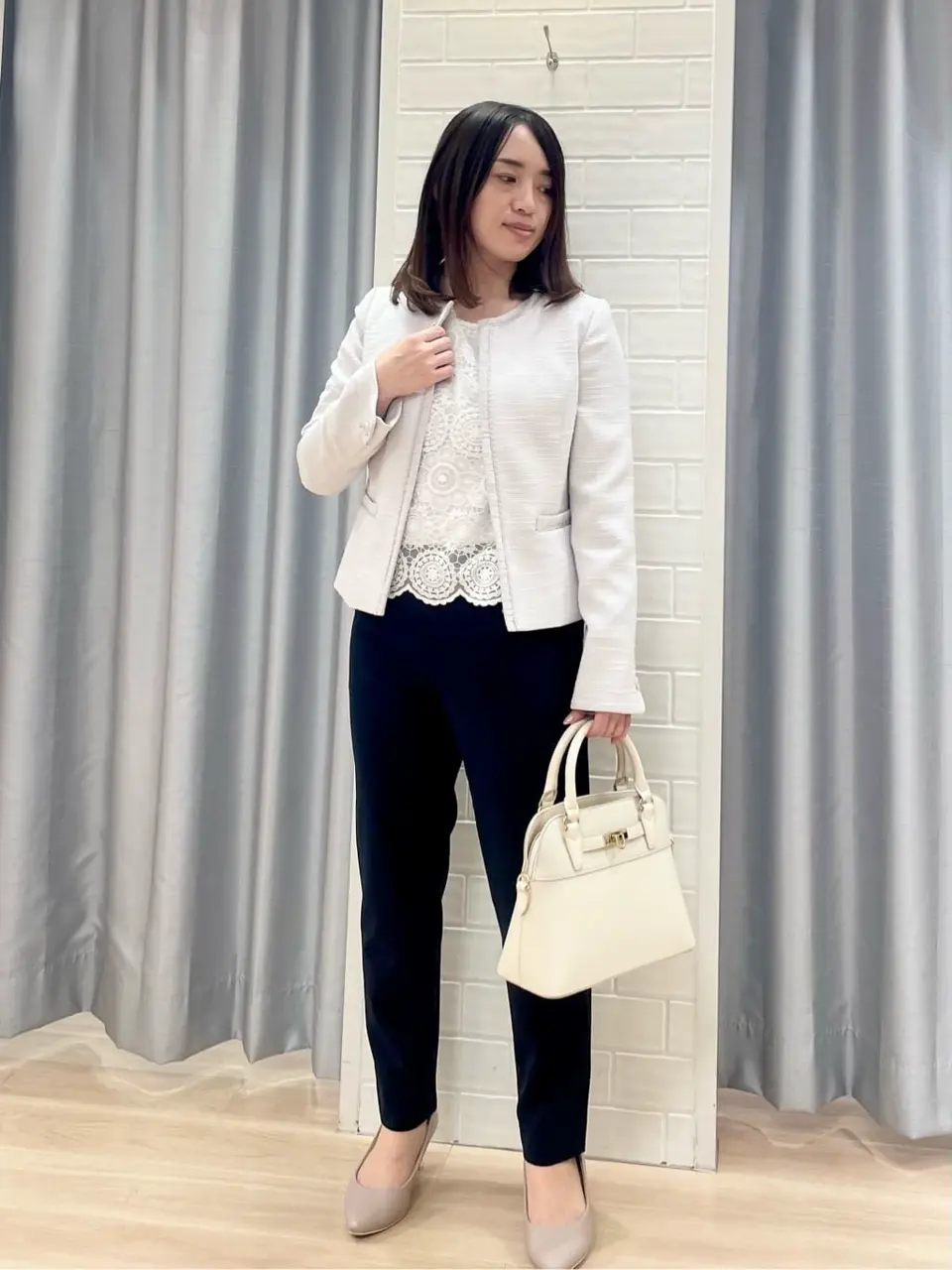 ANY SIS 丸岡 コーディネート画像