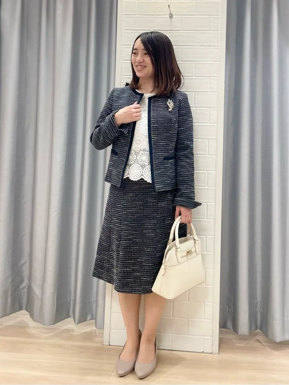 ANY SIS 丸岡 コーディネート画像