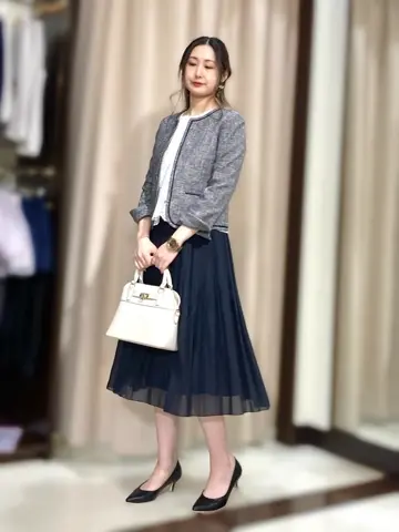 ANY SIS STAFF コーディネート画像