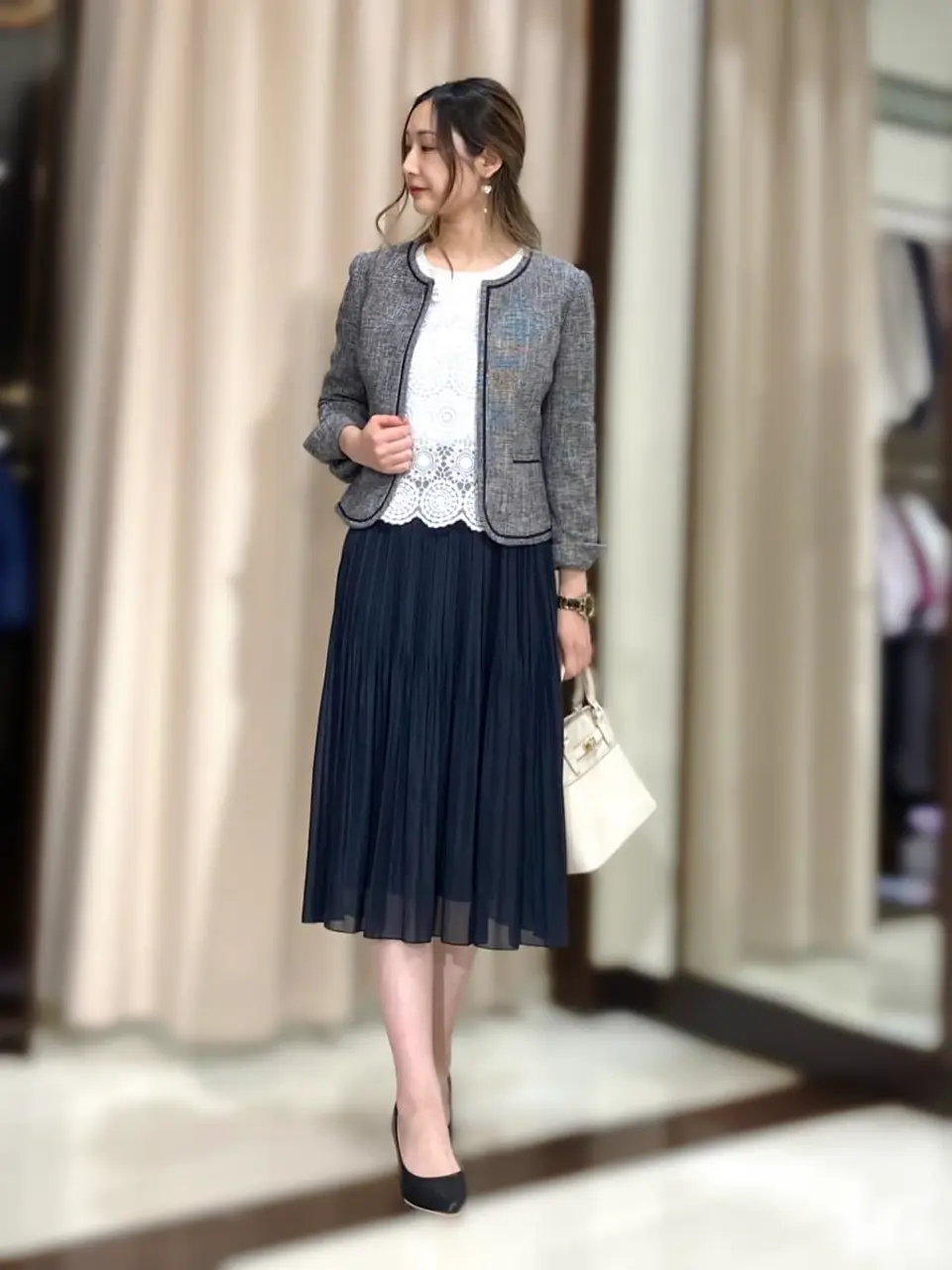 ANY SIS STAFF コーディネート画像