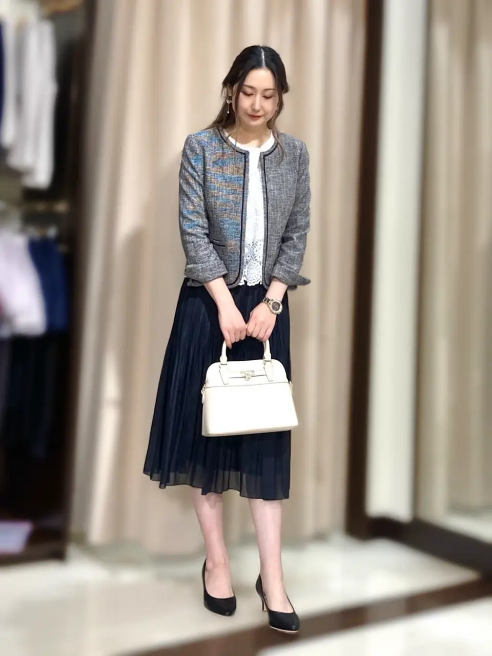 ANY SIS STAFF コーディネート画像