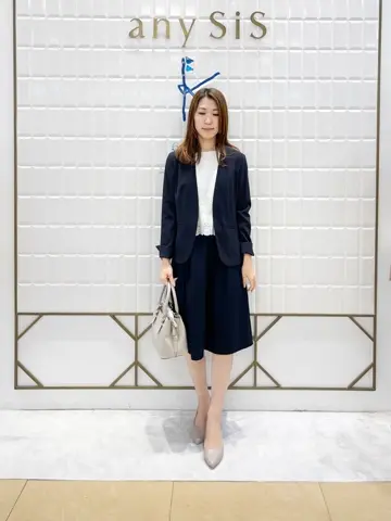 ANY SIS 上田 コーディネート画像