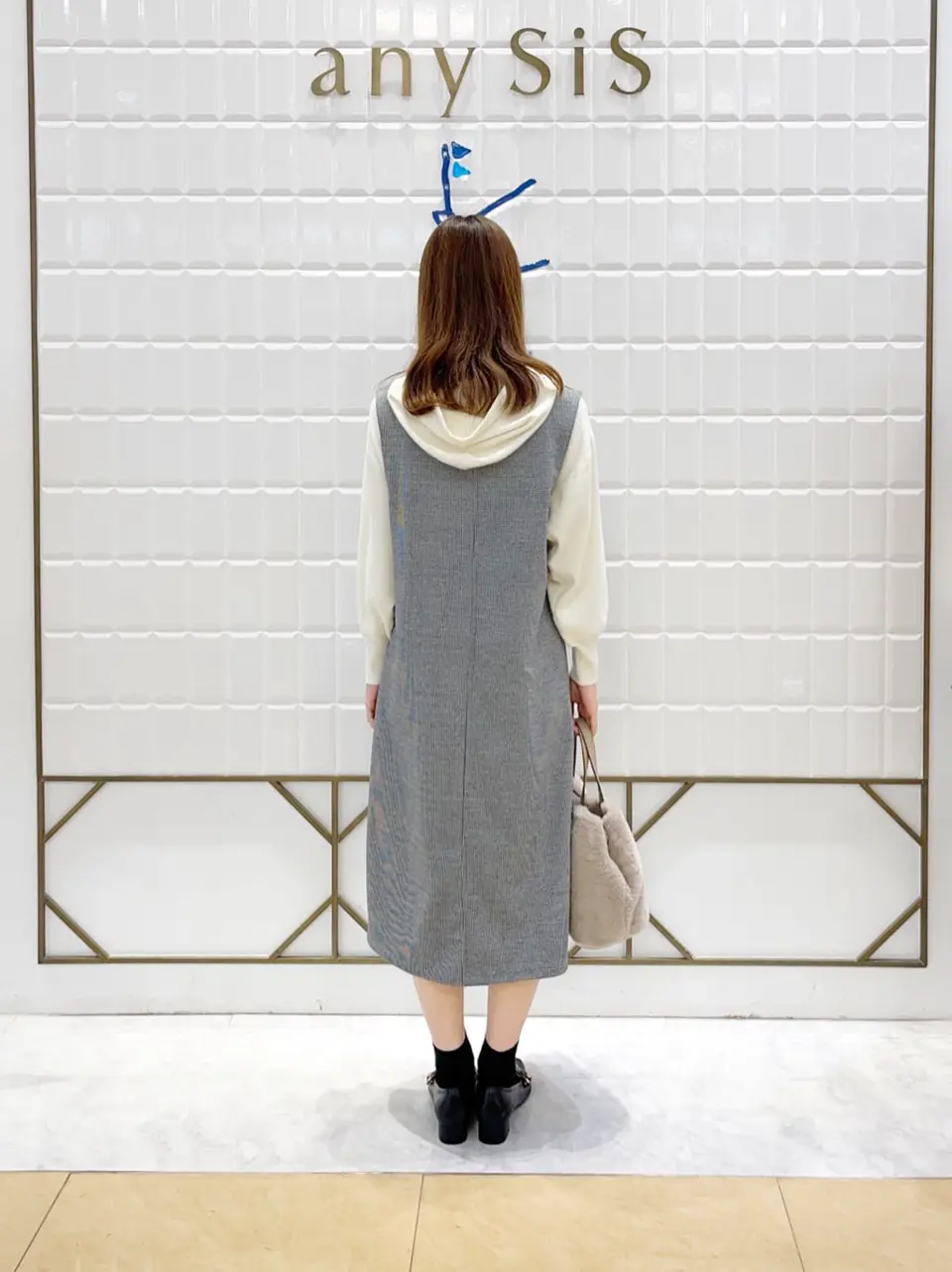 ANY SIS 上田 コーディネート画像
