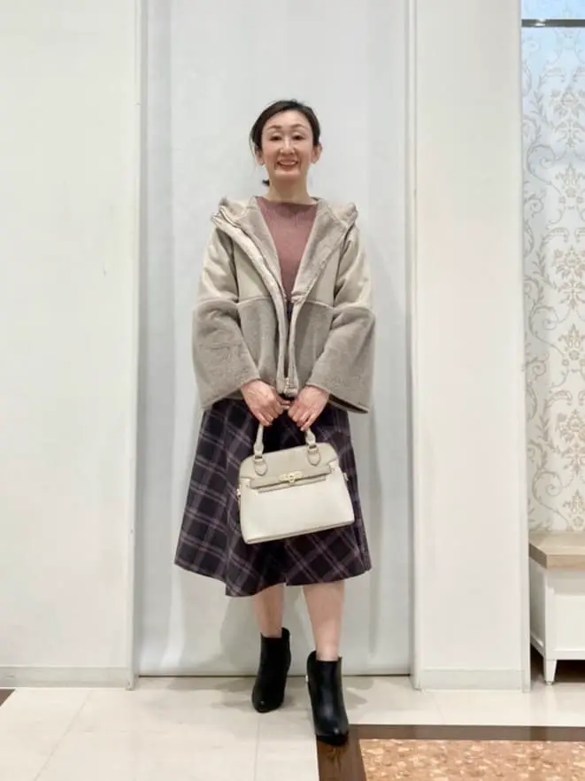 ANY SIS スタッフ コーディネート画像