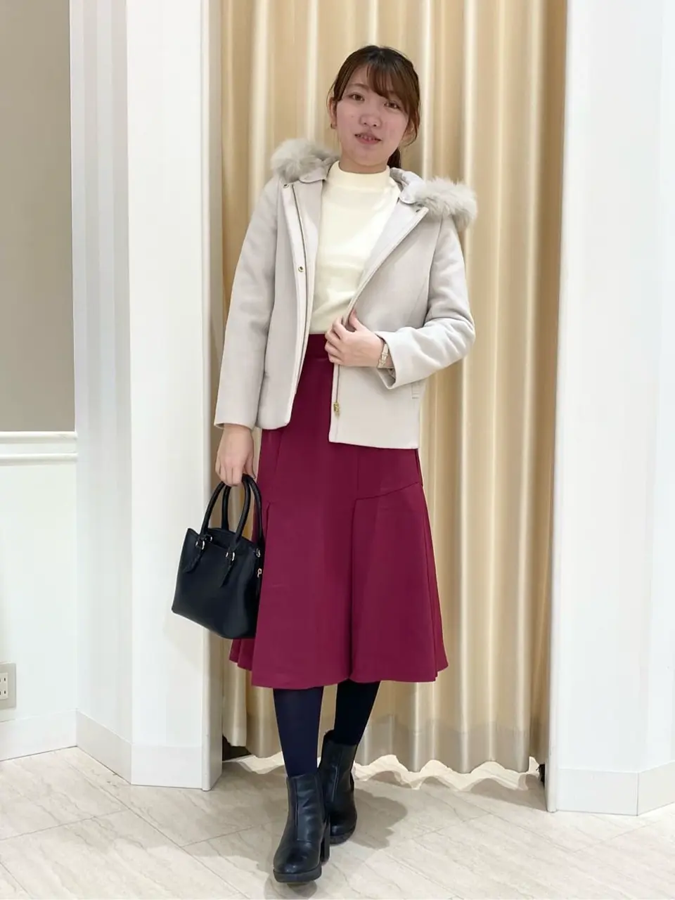 ANY SIS スタッフ コーディネート画像